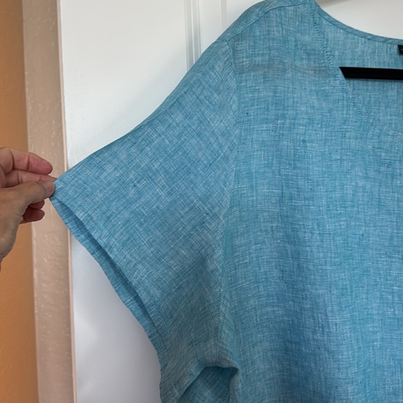 Tahari coastal cool blouse - Picture 4 of 6